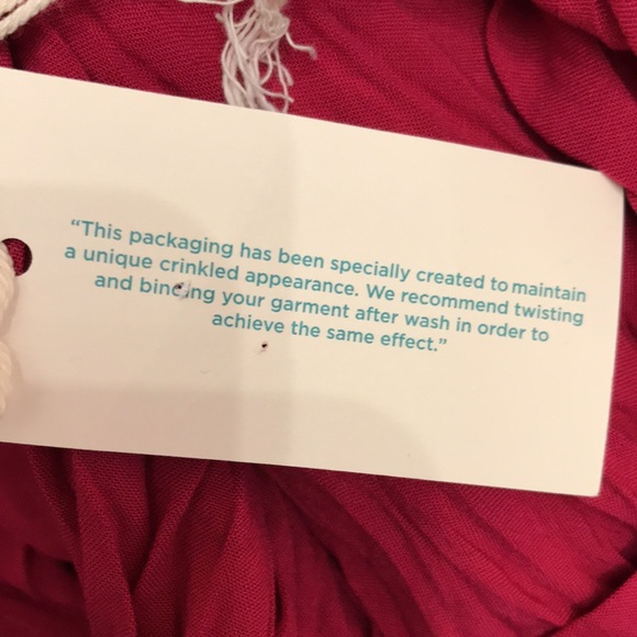 NWT Sundance Magenta Crinkle Blouse Top with Placket XL - Picture 14 of 14